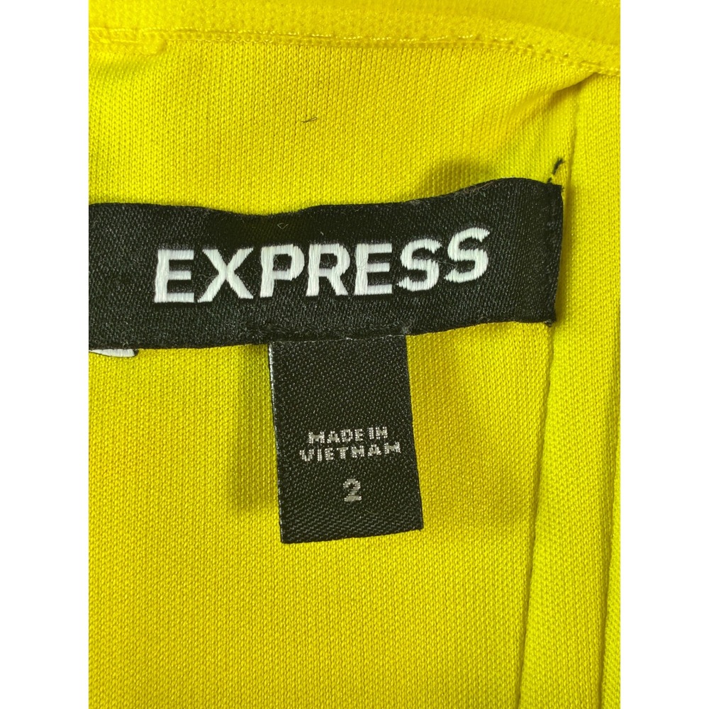 Express Bright Yellow Floral Strapless Romper Sweetheart Neckline Size 2 - Picture 2 of 13